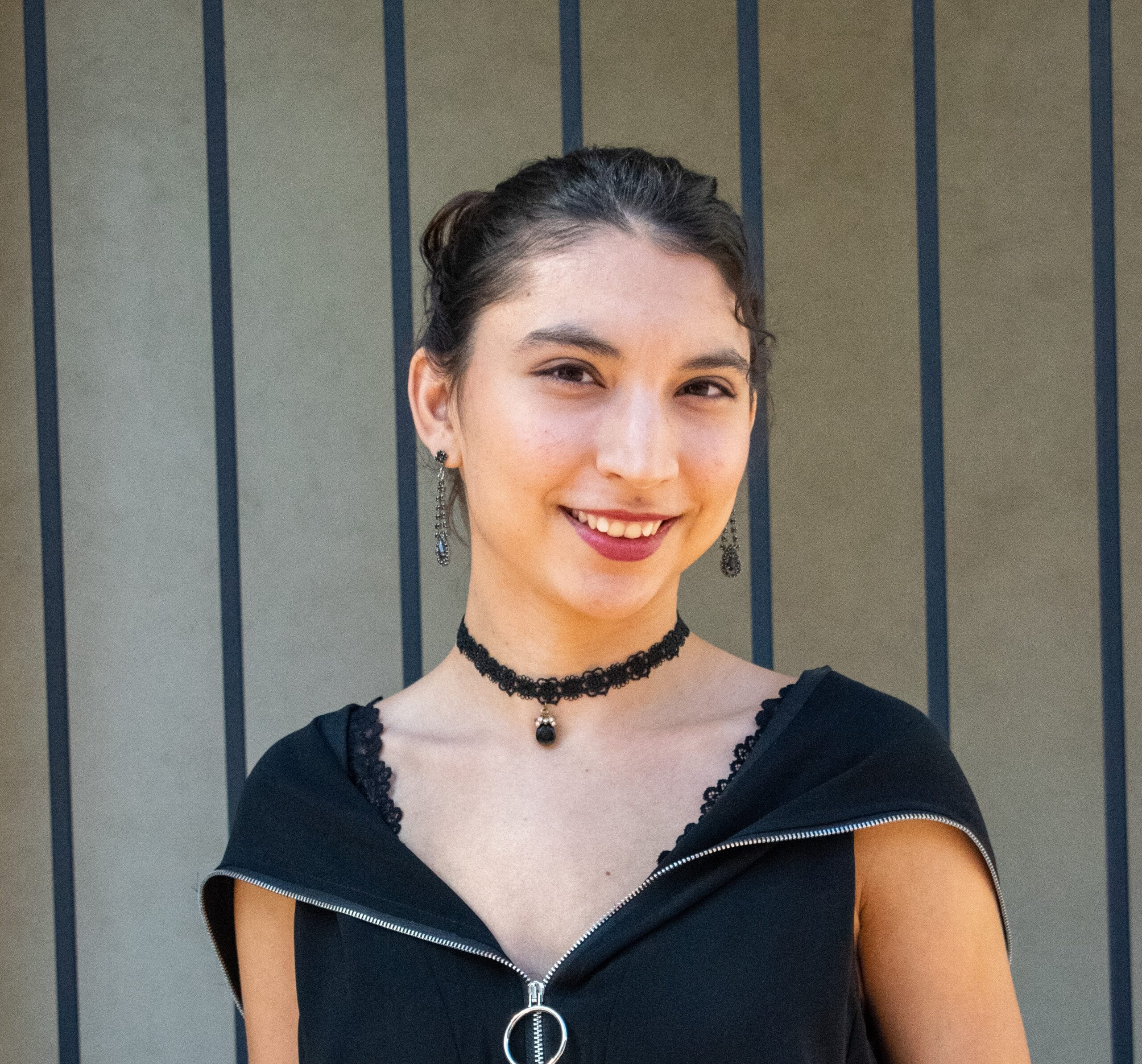 Headshot Viviane Lovato (1)